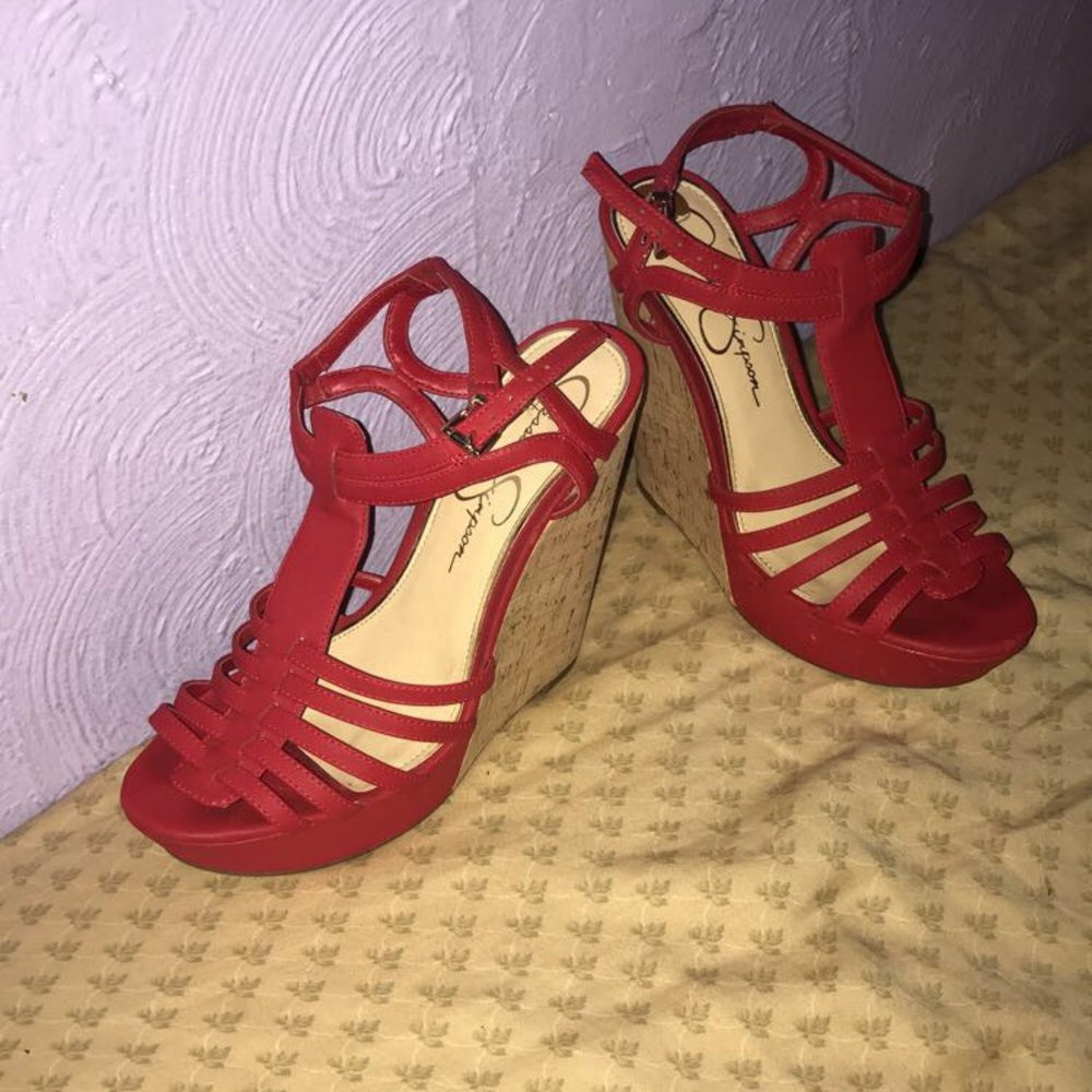Red wedges